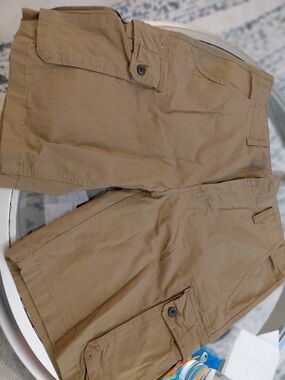 St. John's Bay Men's Cargo Shorts - Khaki Brown